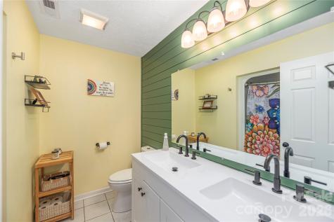 330 Woody Lane Asheville NC 28804