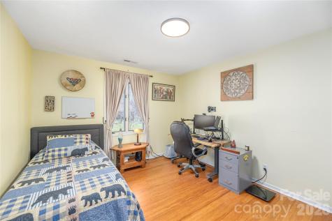 330 Woody Lane Asheville NC 28804