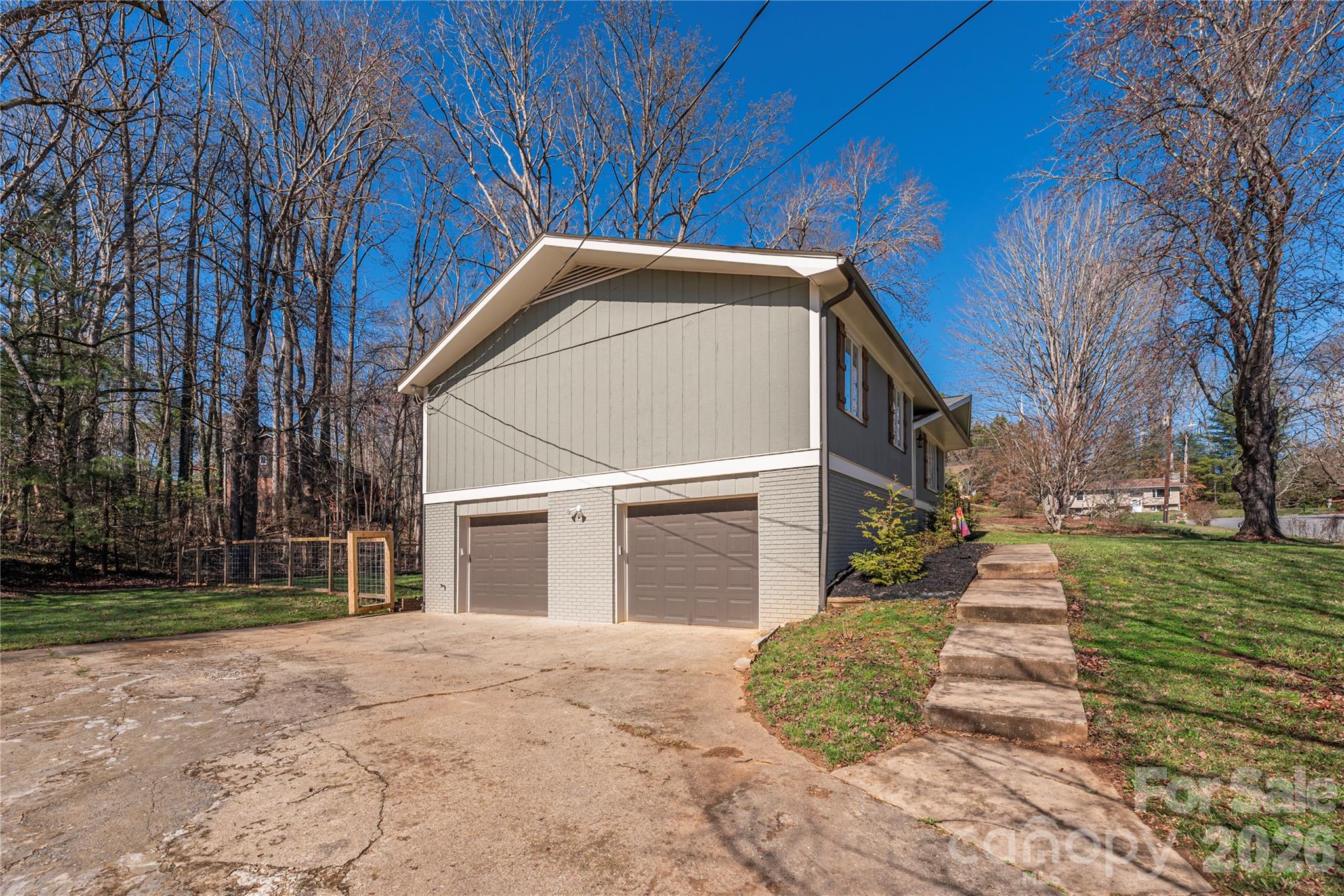 330 Woody Lane Asheville NC 28804