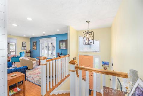 330 Woody Lane Asheville NC 28804