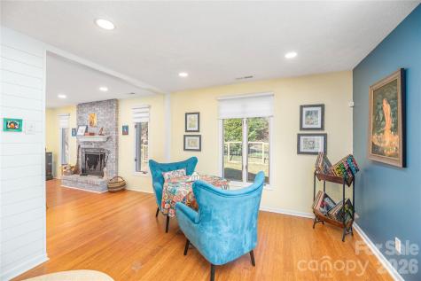 330 Woody Lane Asheville NC 28804