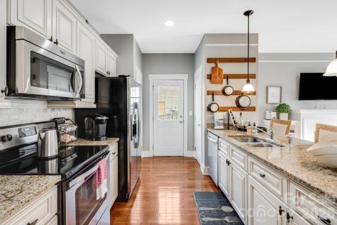 20 Byrdcliffe Lane Asheville NC 28805