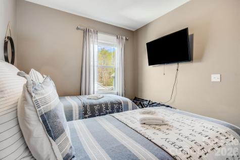 20 Byrdcliffe Lane Asheville NC 28805