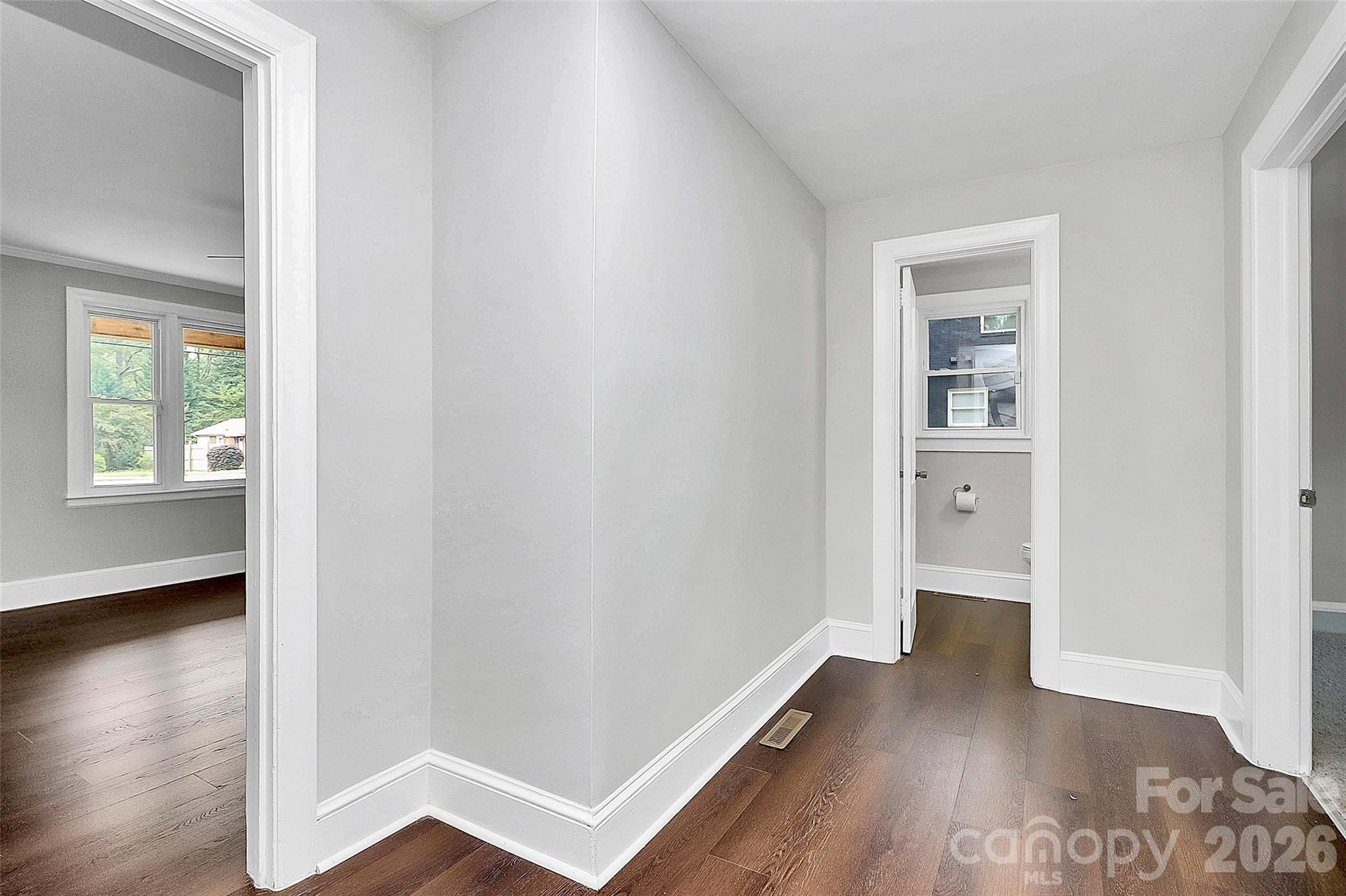 5726 Oak Drive Charlotte NC 28216
