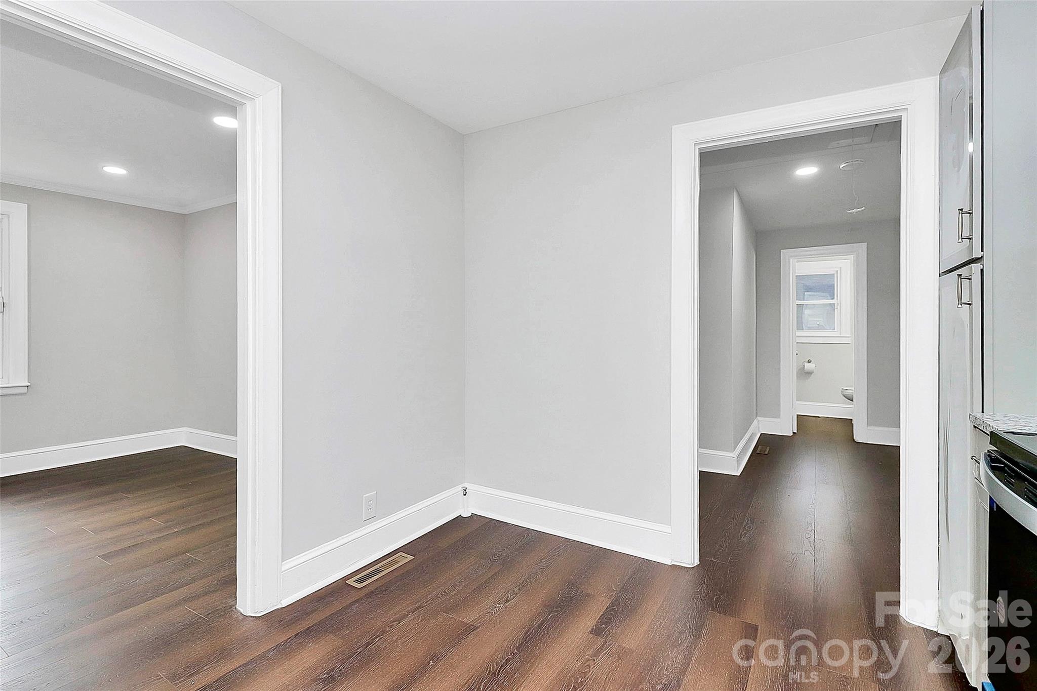 5726 Oak Drive Charlotte NC 28216