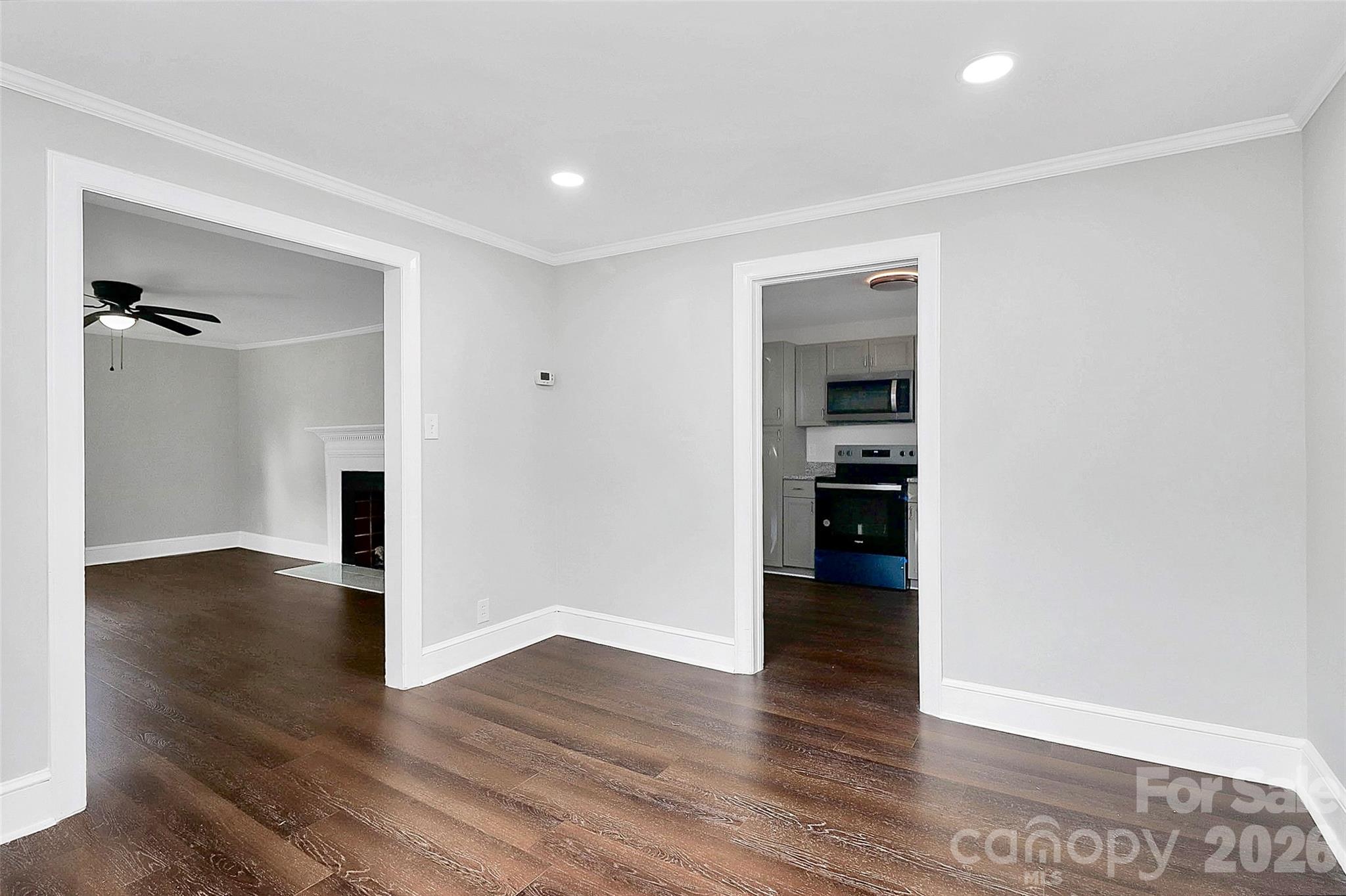 5726 Oak Drive Charlotte NC 28216