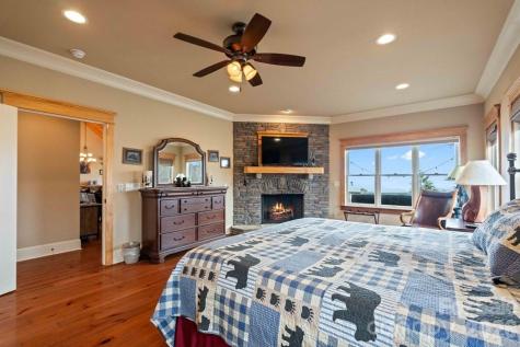 27 Indianola Lane Bryson City NC 28713