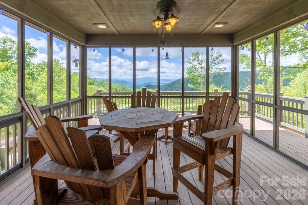 27 Indianola Lane Bryson City NC 28713