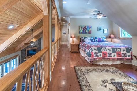 27 Indianola Lane Bryson City NC 28713