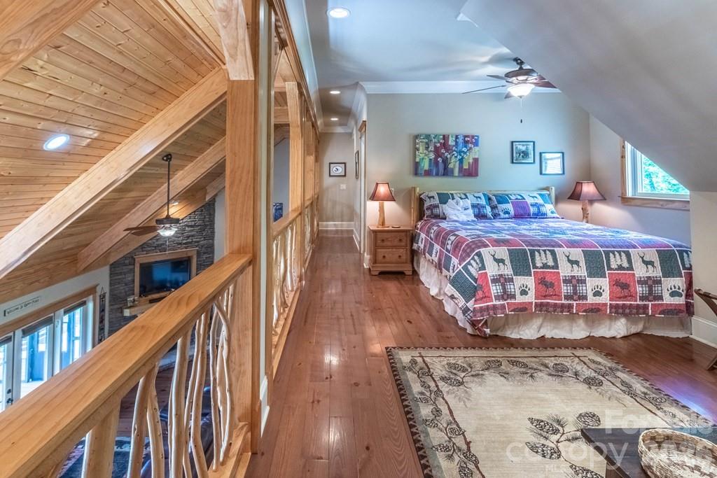 27 Indianola Lane Bryson City NC 28713