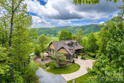 27 Indianola Lane Bryson City NC 28713