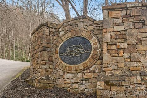 27 Indianola Lane Bryson City NC 28713