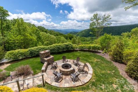 27 Indianola Lane Bryson City NC 28713