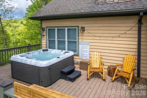 27 Indianola Lane Bryson City NC 28713