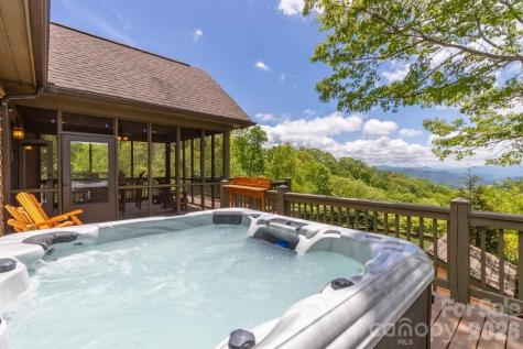27 Indianola Lane Bryson City NC 28713