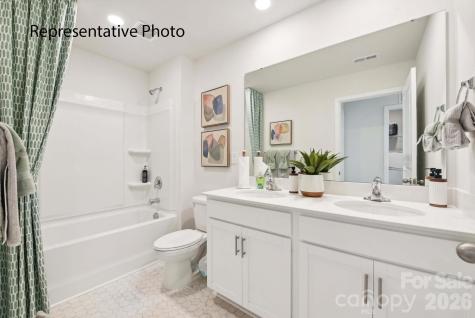 2053 Moorside Court Lancaster SC 29720