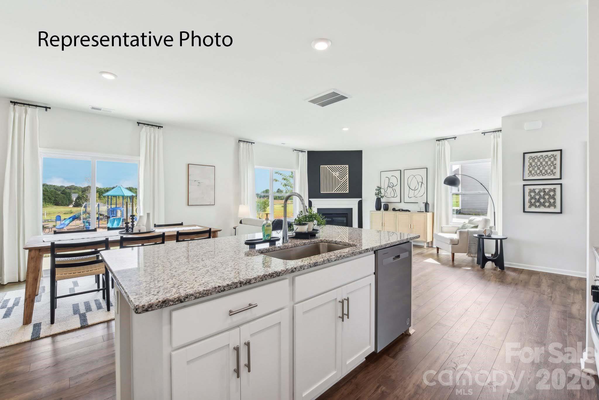 2053 Moorside Court Lancaster SC 29720