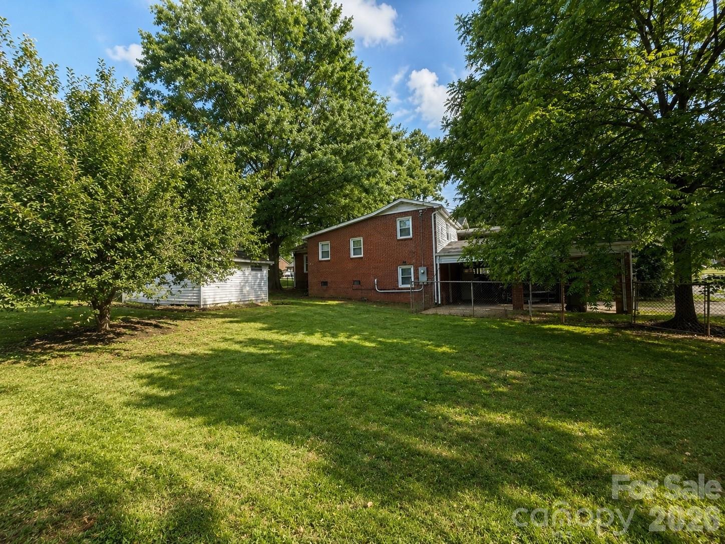 330 W 27th Street Newton NC 28625