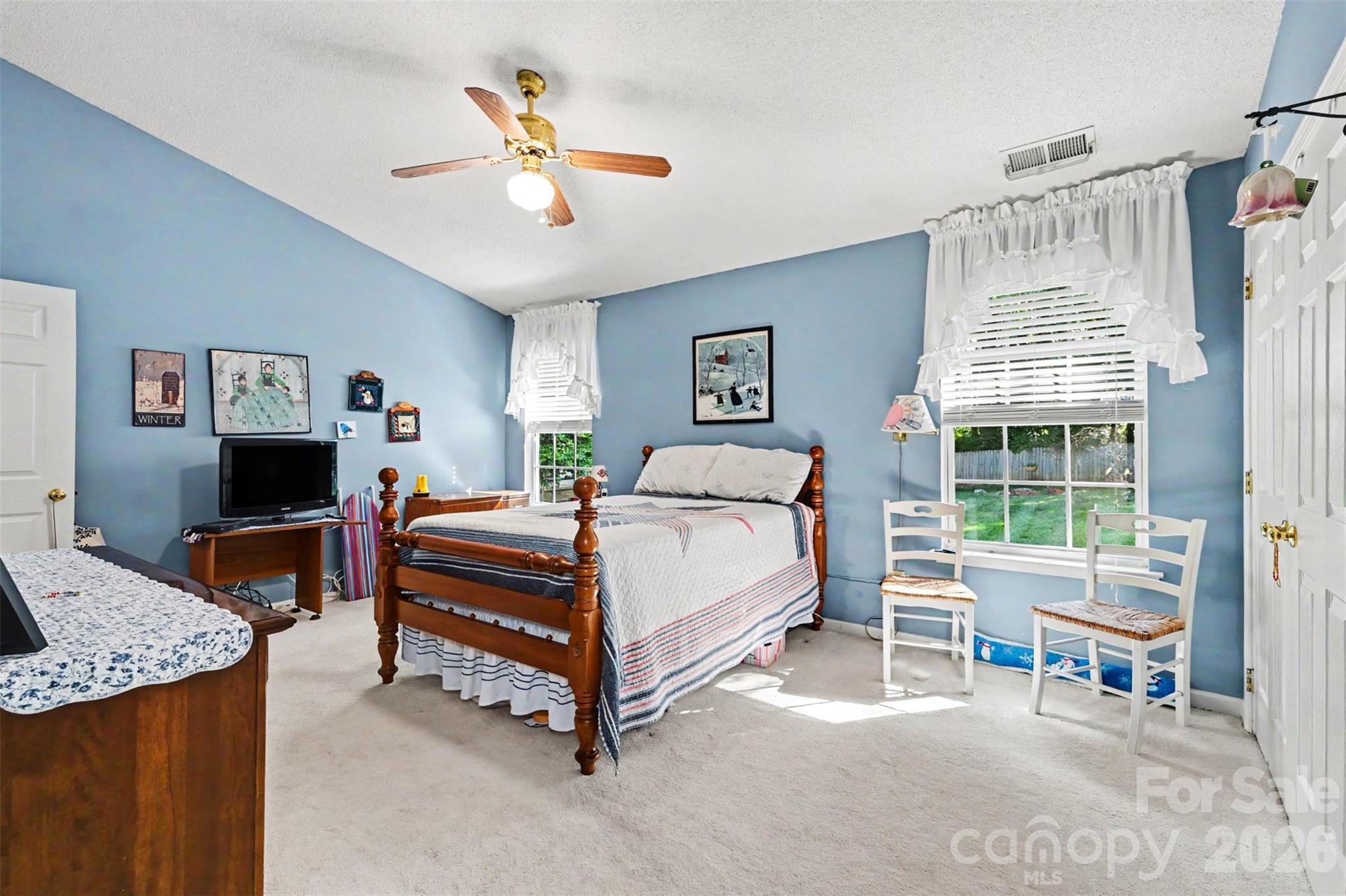 12323 Poplar Forest Drive Charlotte NC 28278