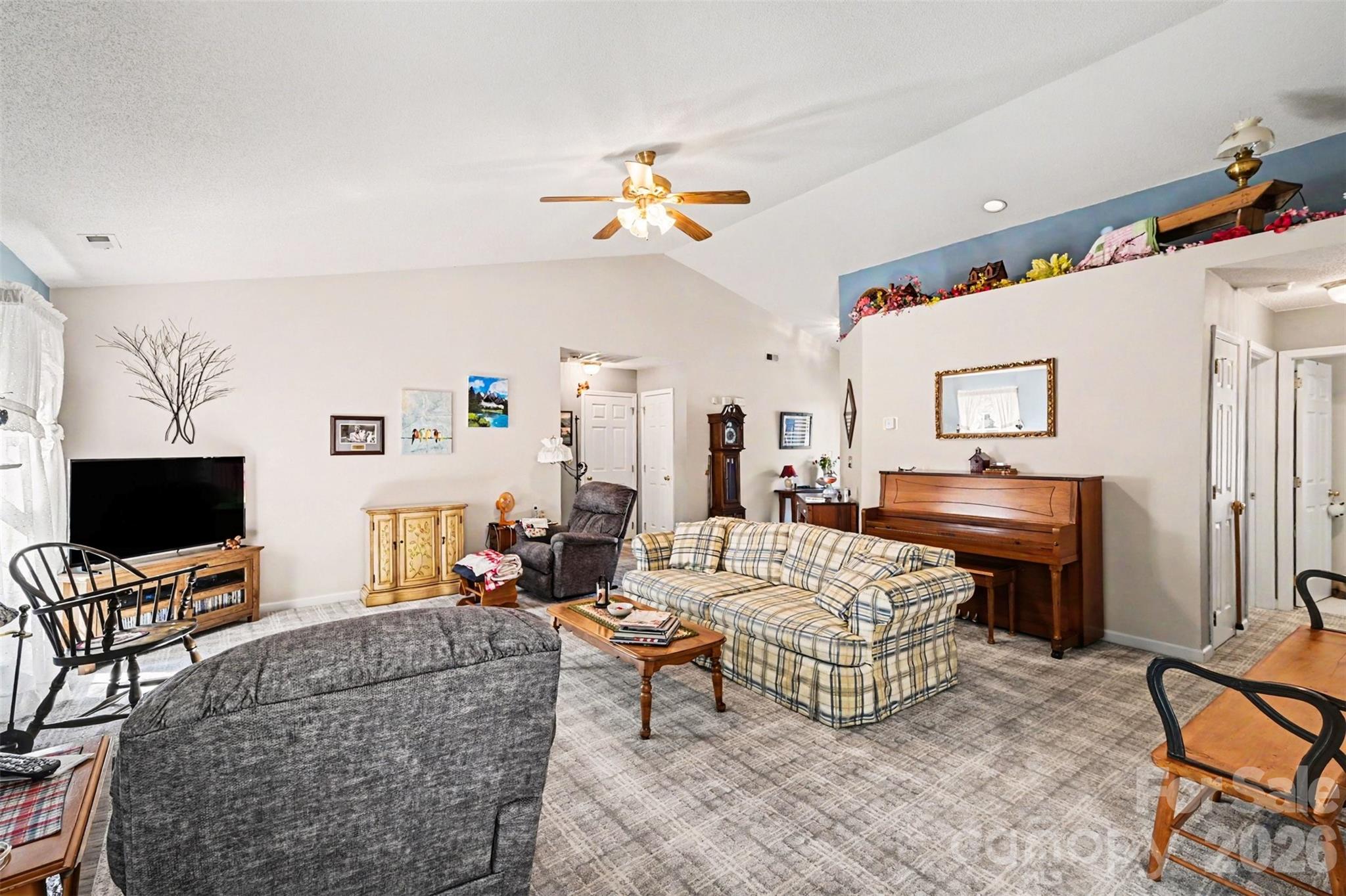 12323 Poplar Forest Drive Charlotte NC 28278