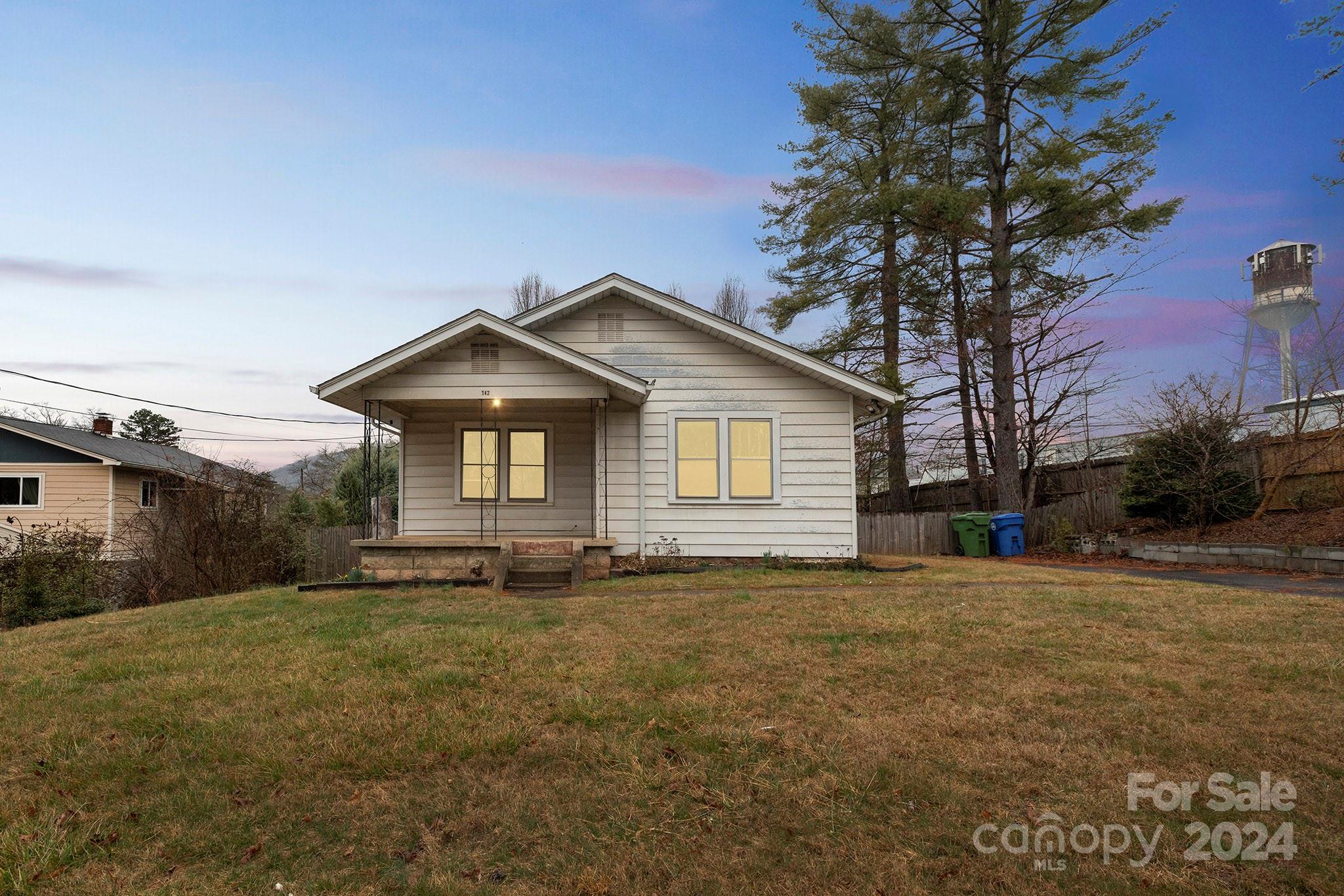 142 N Bear Creek Road Asheville NC 28806