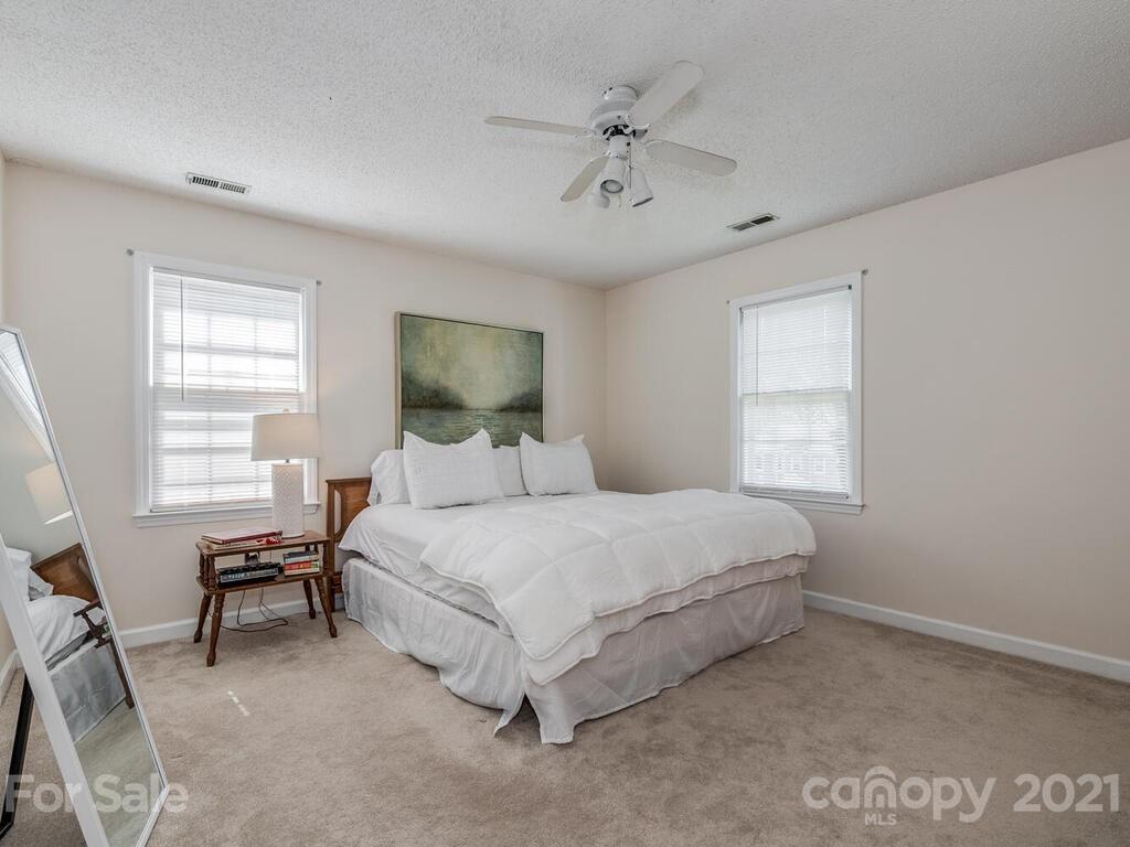 6322 Willow Run Drive Charlotte NC 28277