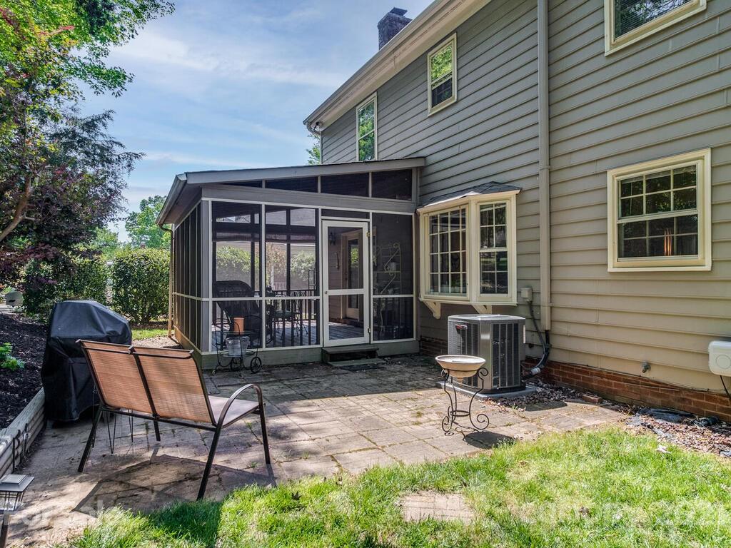 6322 Willow Run Drive Charlotte NC 28277