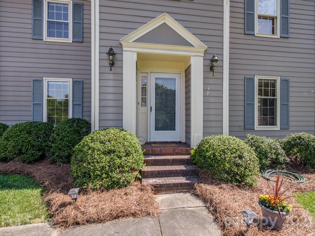 6322 Willow Run Drive Charlotte NC 28277