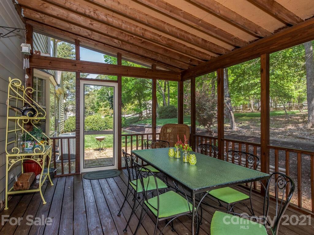 6322 Willow Run Drive Charlotte NC 28277