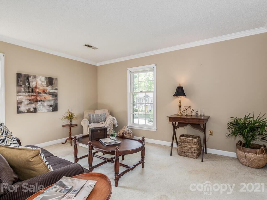 6322 Willow Run Drive Charlotte NC 28277