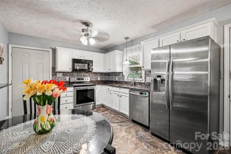115 Cartway Lane Statesville NC 28625