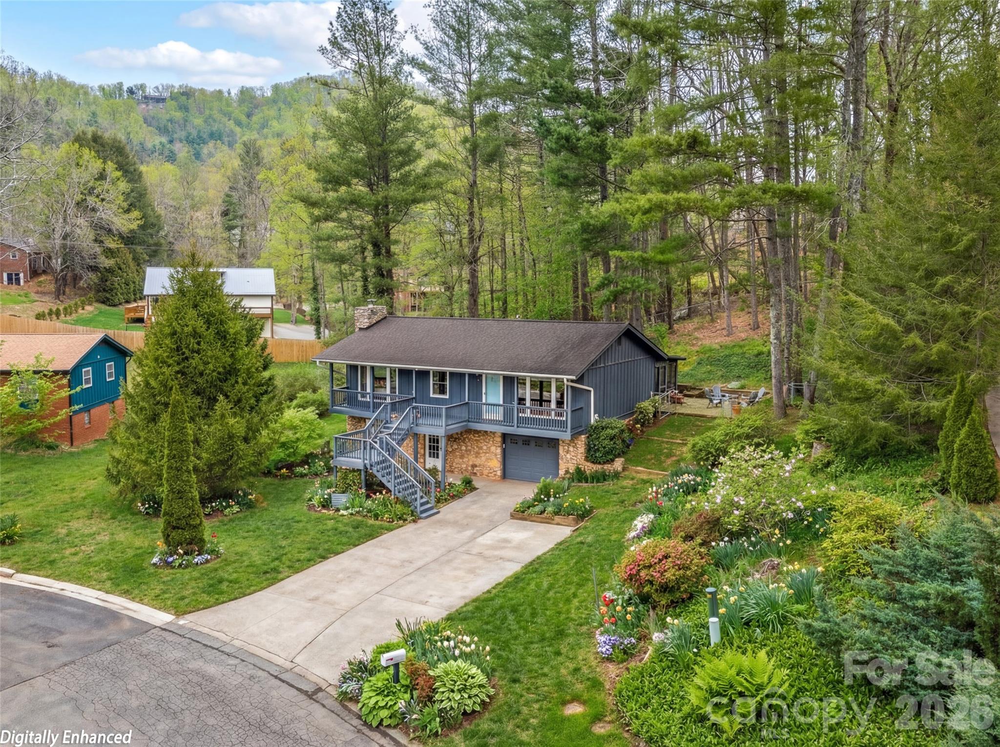 27 Brookcliff Drive Asheville NC 28804