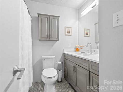 27 Brookcliff Drive Asheville NC 28804