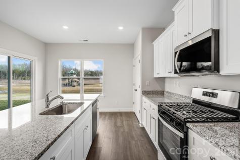 6603 Fairford Drive Charlotte NC 28215