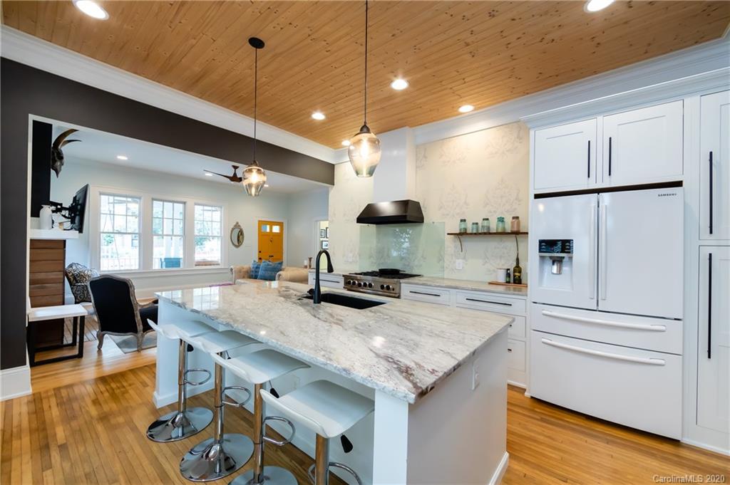 721 Hawthorne Lane Charlotte NC 28204
