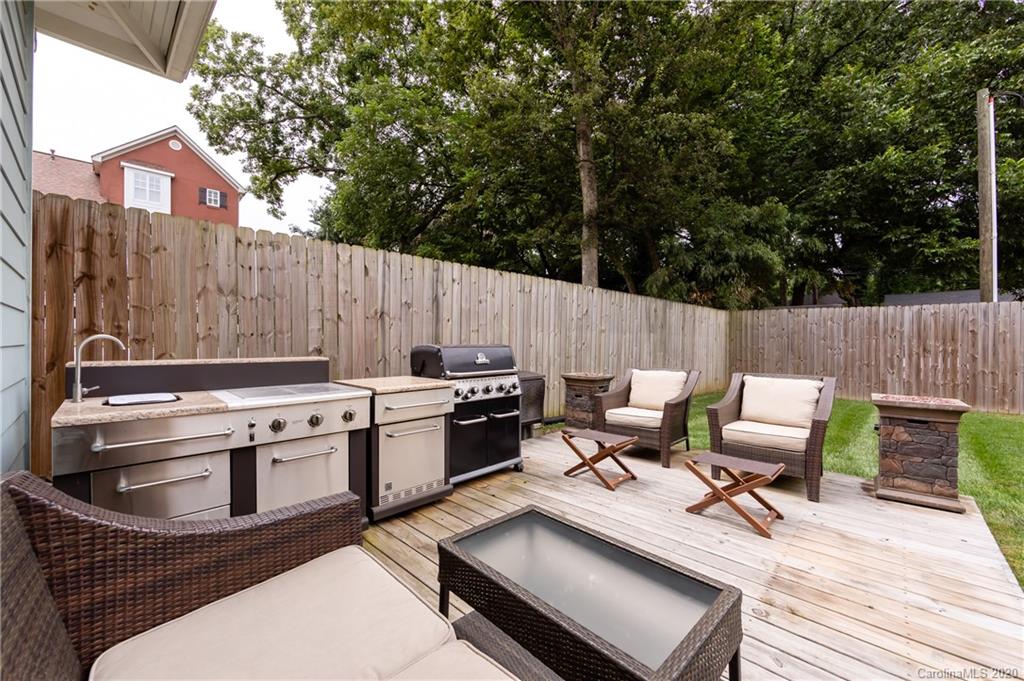 721 Hawthorne Lane Charlotte NC 28204