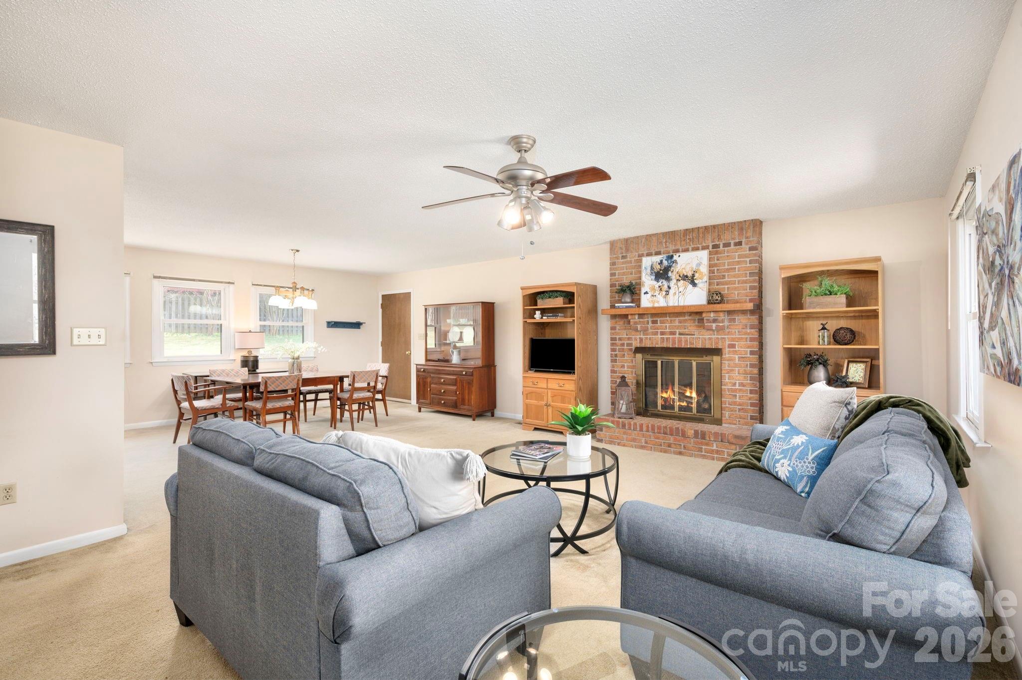 15 Pinedale Road Asheville NC 28805