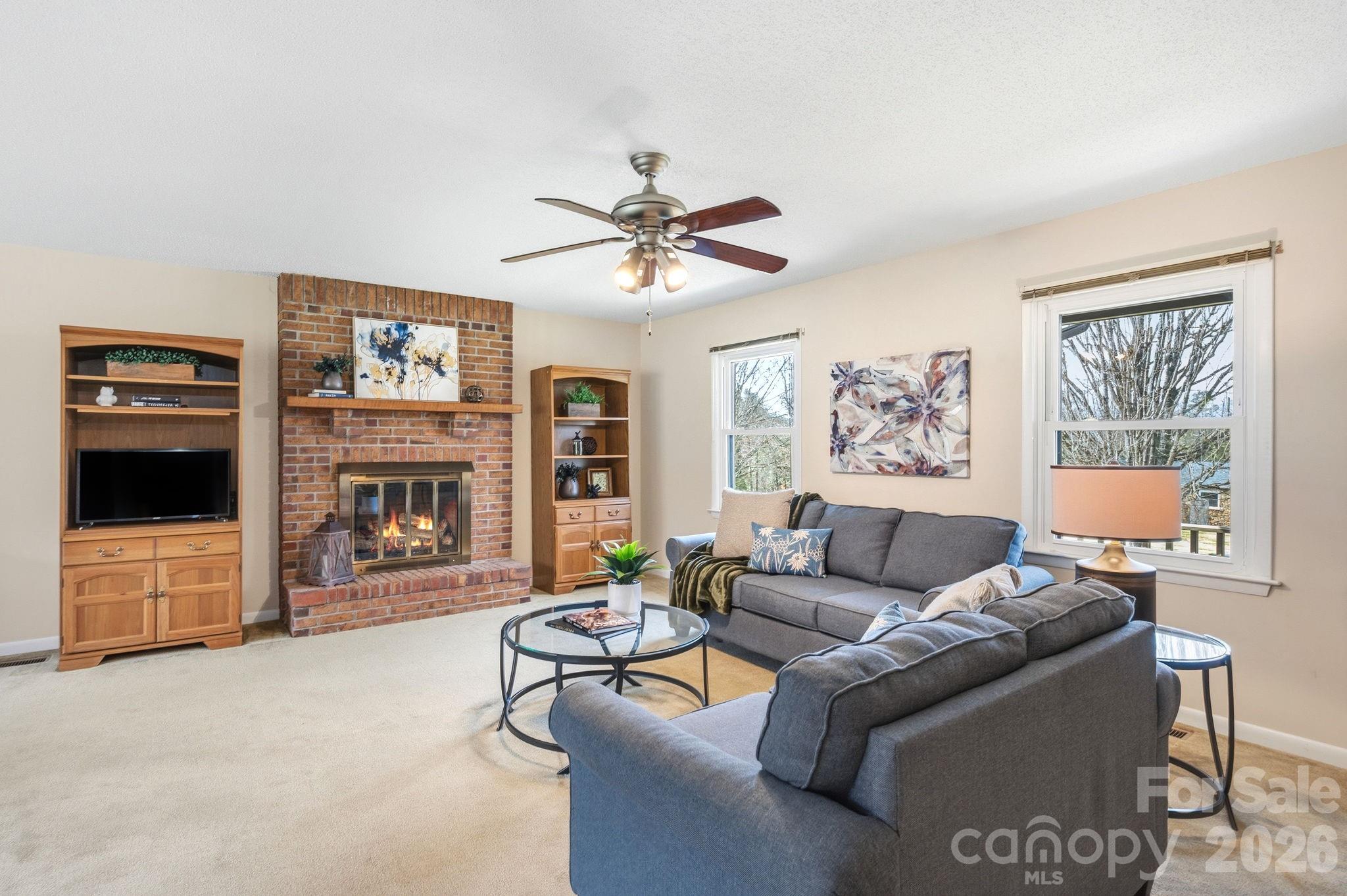 15 Pinedale Road Asheville NC 28805