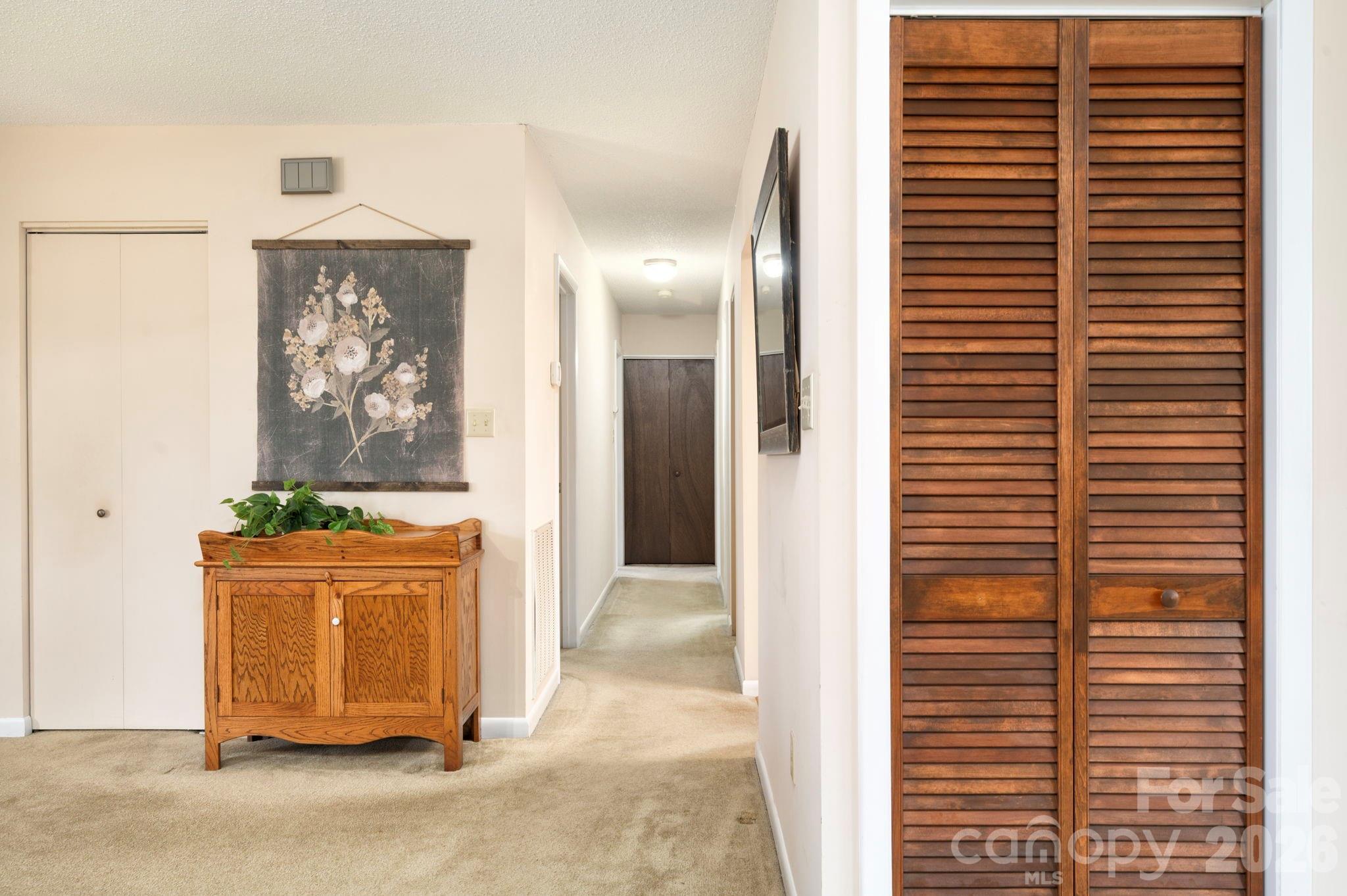 15 Pinedale Road Asheville NC 28805