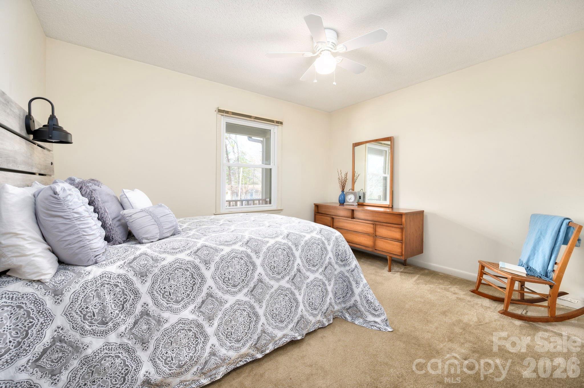 15 Pinedale Road Asheville NC 28805