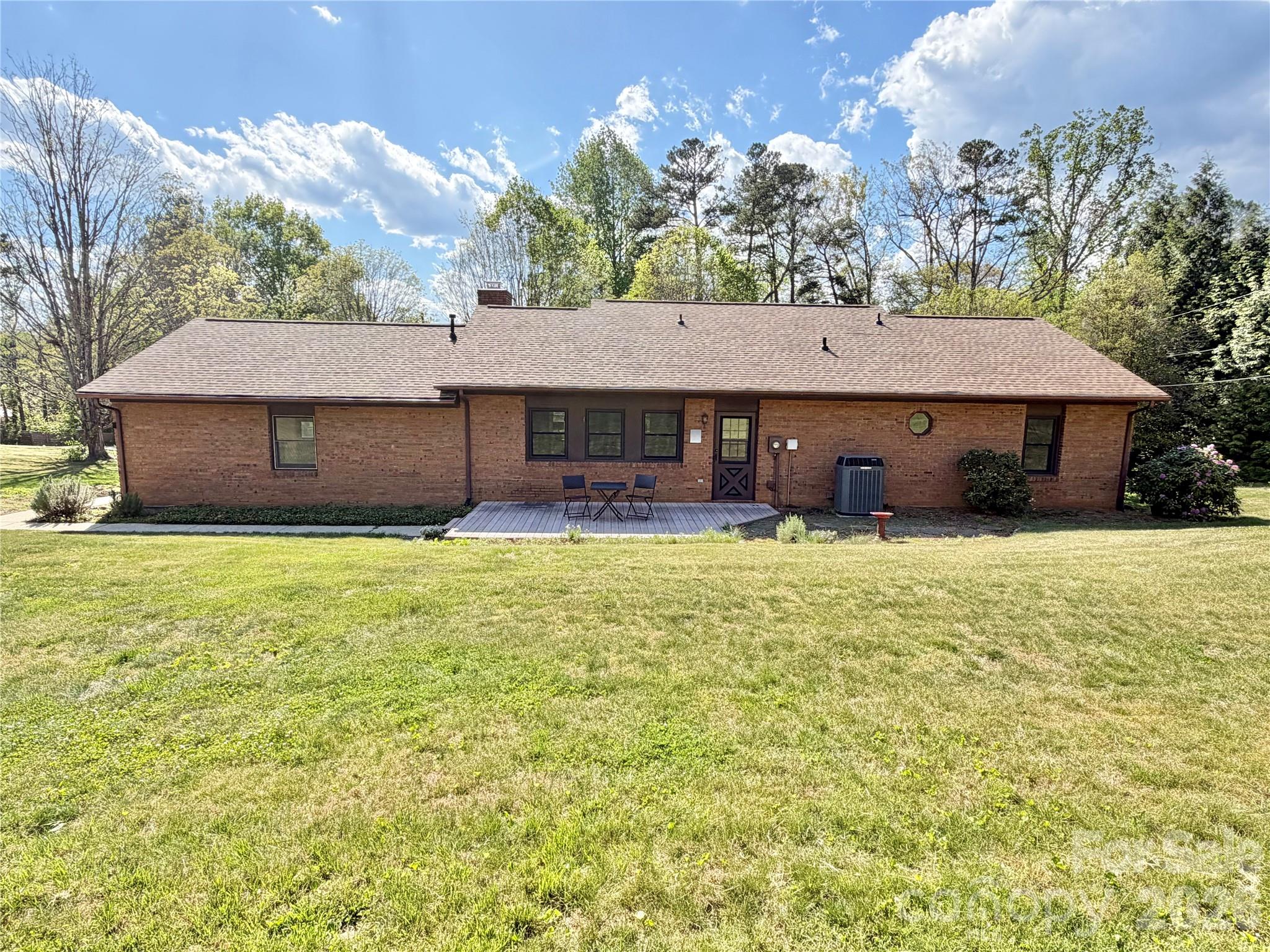 15 Pinedale Road Asheville NC 28805