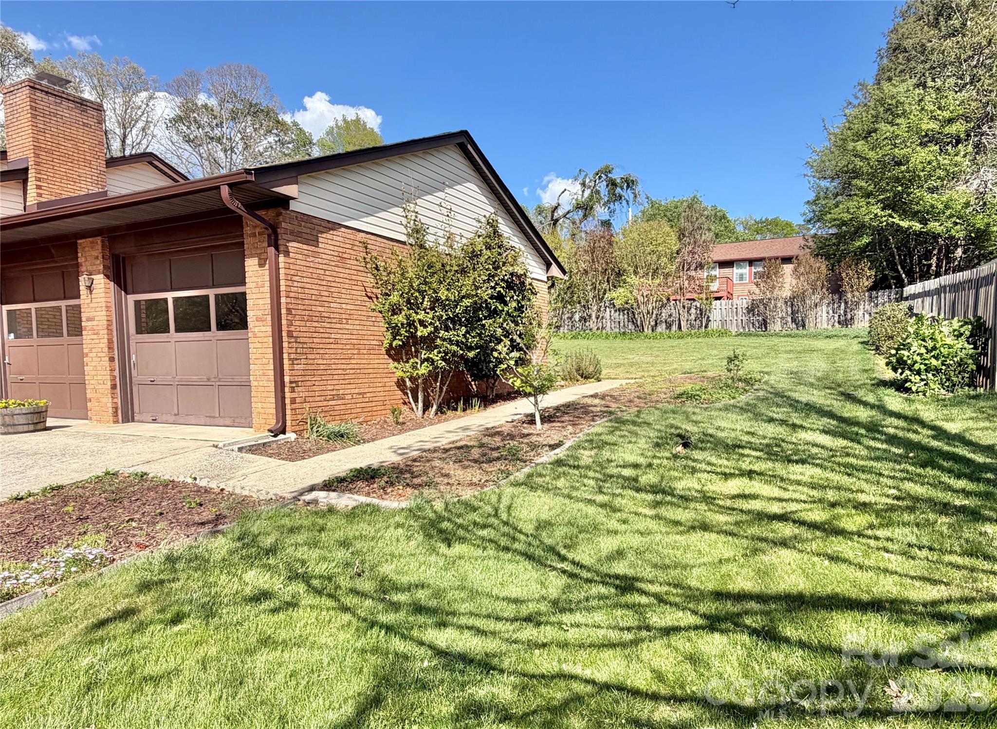 15 Pinedale Road Asheville NC 28805
