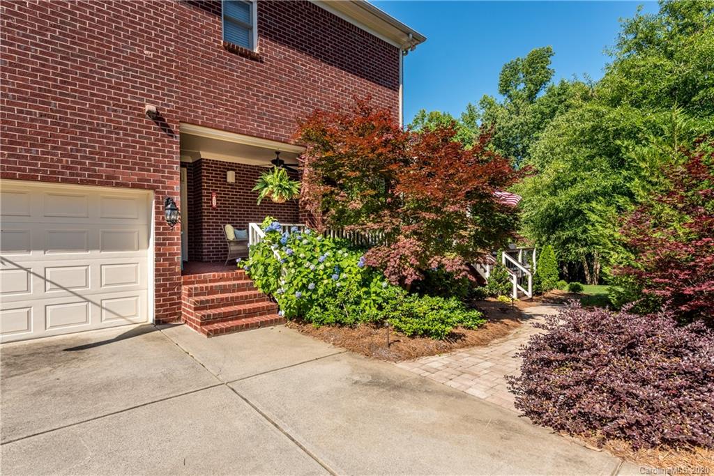 430 Hampshire Hill Road Matthews NC 28105