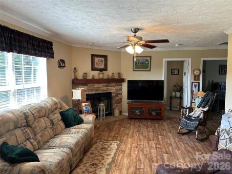 321 E Jones Street Blacksburg SC 29702
