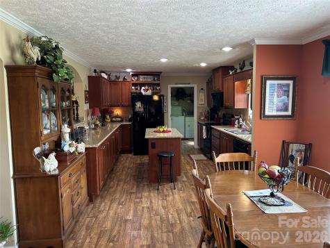 321 E Jones Street Blacksburg SC 29702