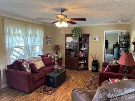 321 E Jones Street Blacksburg SC 29702