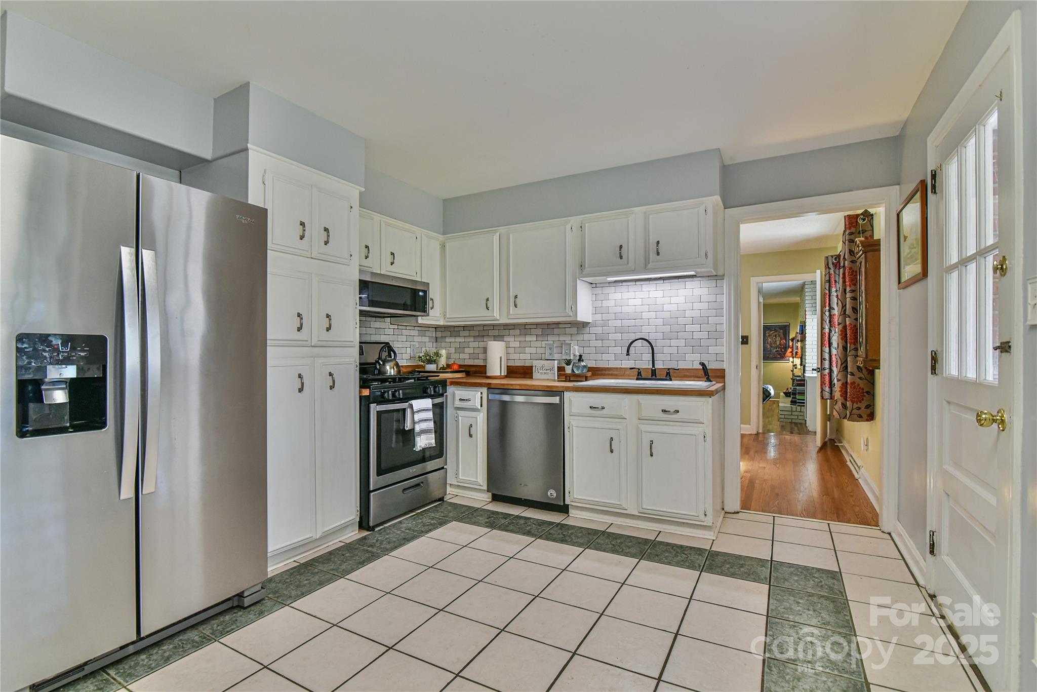 26 Bevlyn Drive Asheville NC 28803