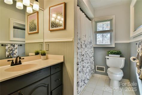 26 Bevlyn Drive Asheville NC 28803