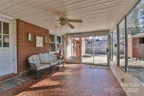 26 Bevlyn Drive Asheville NC 28803