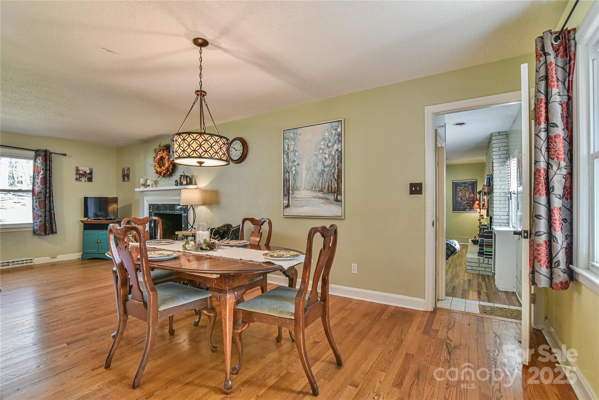 26 Bevlyn Drive Asheville NC 28803